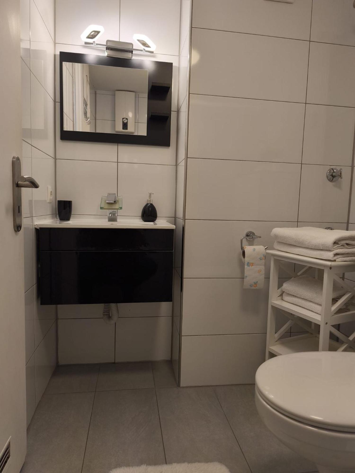 Ferienwohnung Antonia บาดนอยเอินอาห์-อาร์ไวเลอร์ ภายนอก รูปภาพ